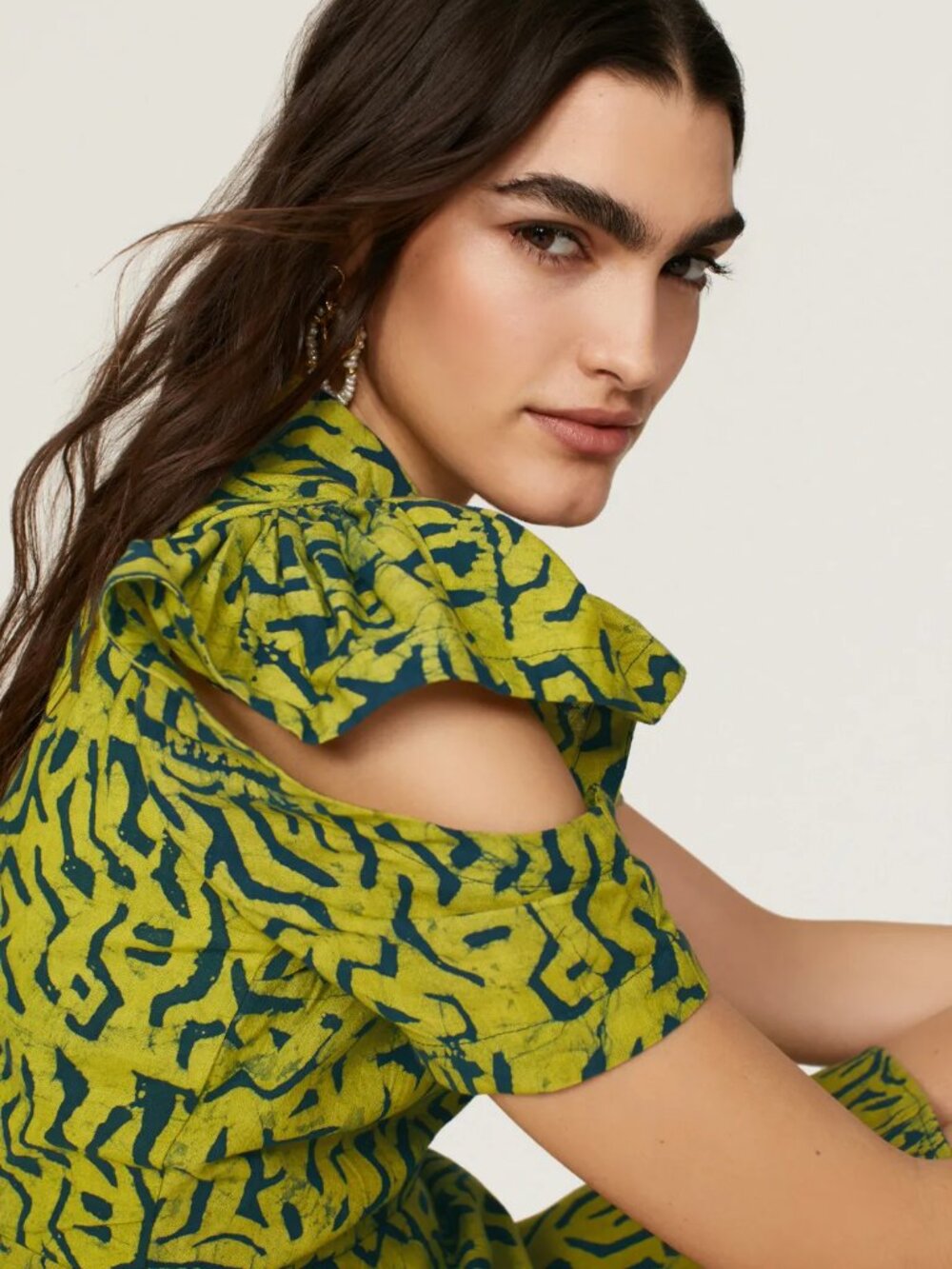 KAHINDO Mali Mini Dress Cotton Hand dyed Adire Print Puff Sleeves Cutout Summer - Picture 6 of 16
